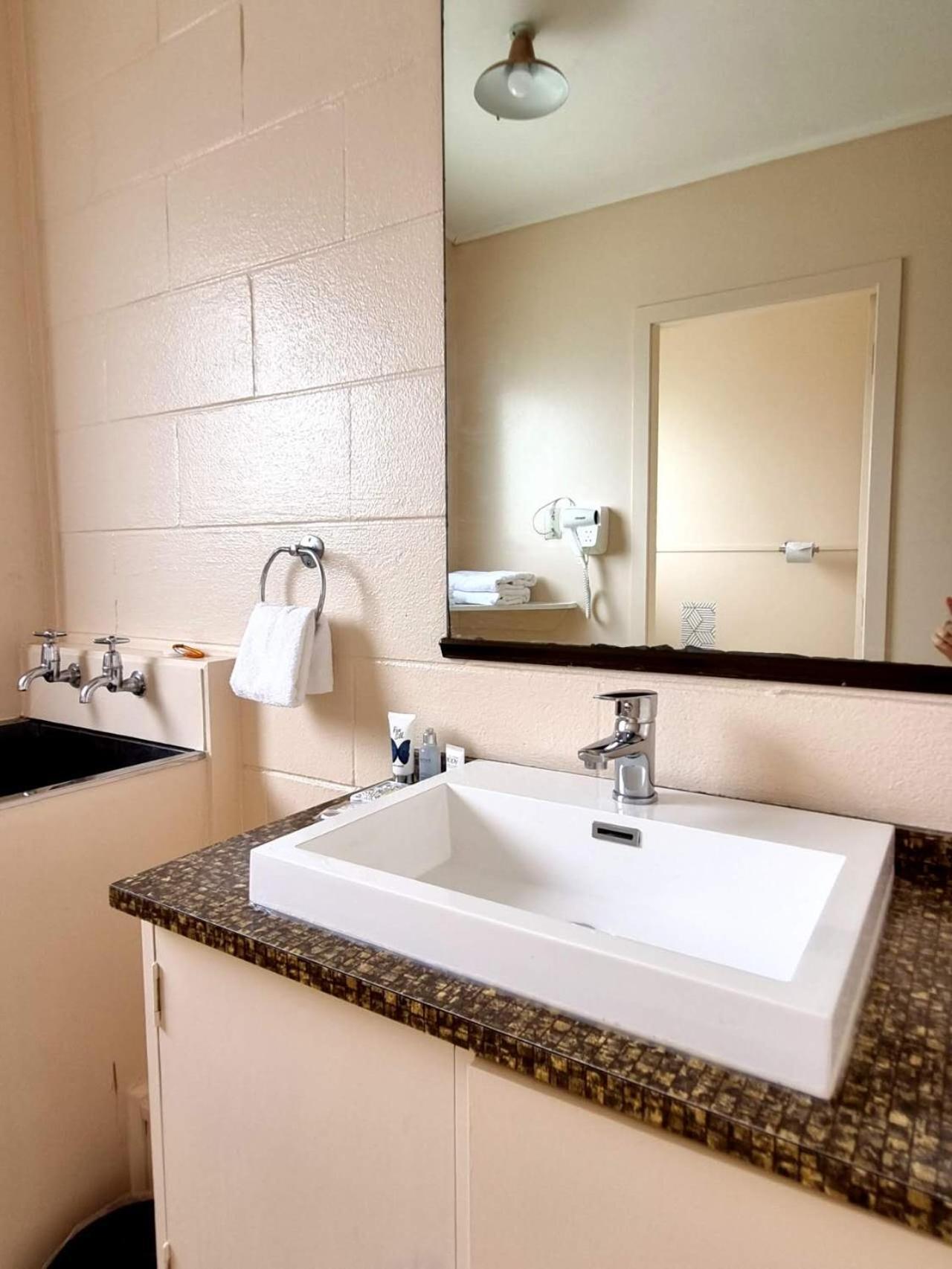 Cedar Lodge Motel Hamilton Ngoại thất bức ảnh