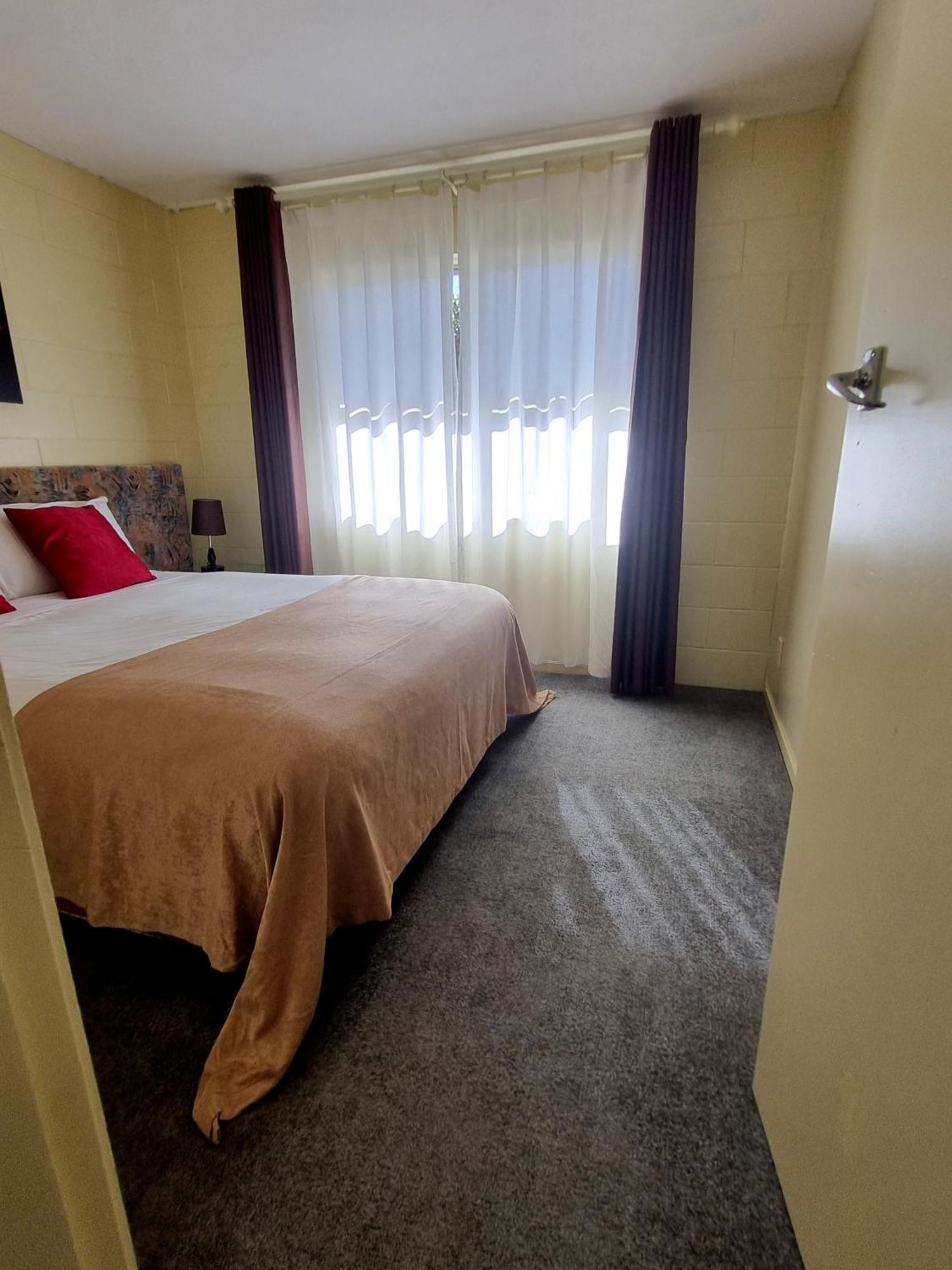 Cedar Lodge Motel Hamilton Ngoại thất bức ảnh